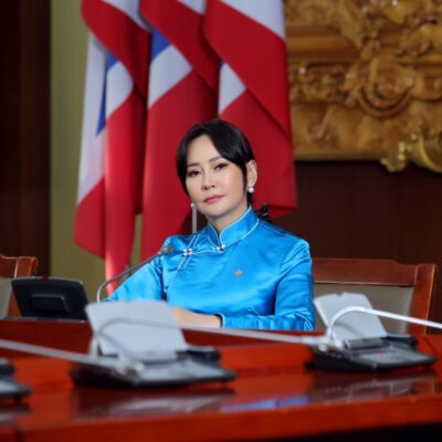АМГАЛАНГИЙН АДЪЯАСҮРЭН